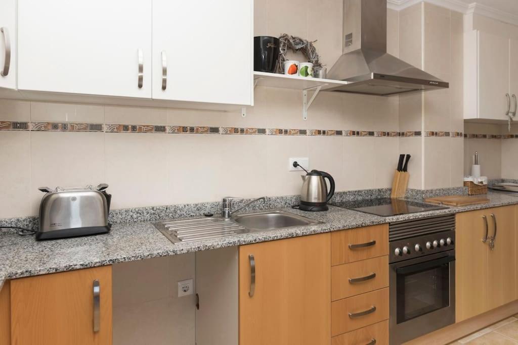 Casa Junto Golf La Sella Y Centro Budista Sakya Muntanya la Sella Exteriör bild